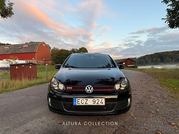 Volkswagen Golf VI 12 of 26