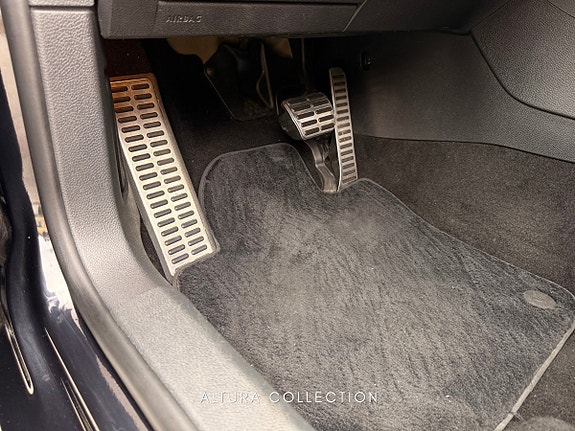 Volkswagen Golf VI 22 of 26