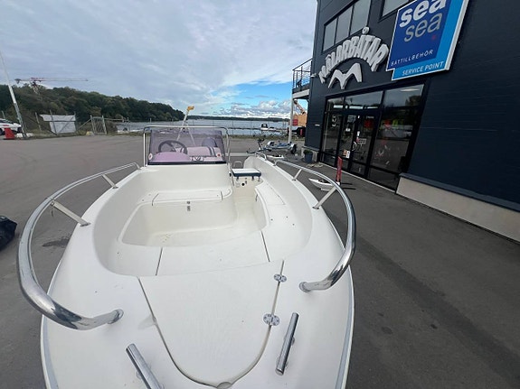 Galeon 475 Yamaha f40 7 of 10