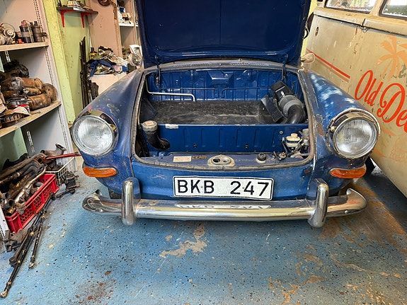 Volkswagen Variant 14 of 24