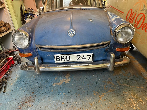 Volkswagen Variant 18 of 24