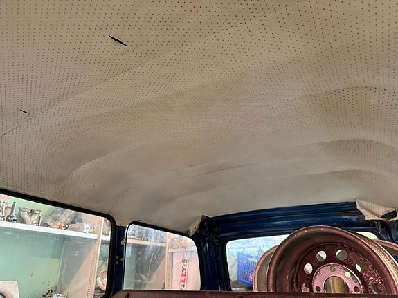 Volkswagen Variant 23 of 24