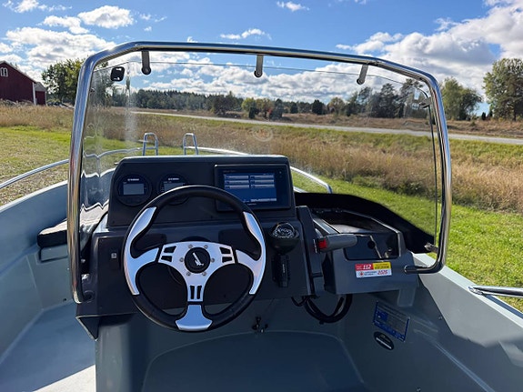 Yamarin Cross 46SC + Yamaha F40 4-takt 2022 + Respo 80km/h 11 of 12
