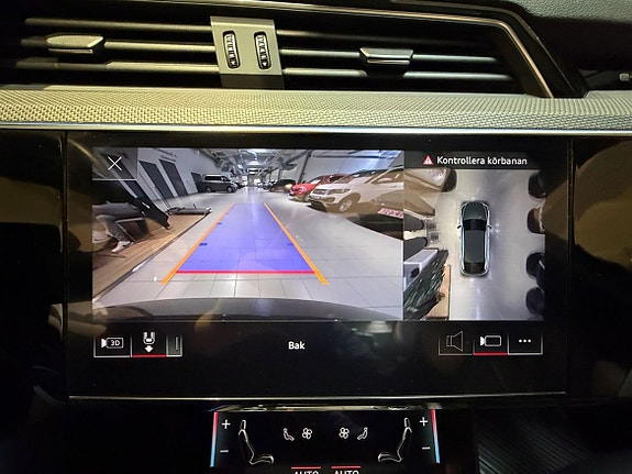 Audi e-tron Sportback 16 of 16
