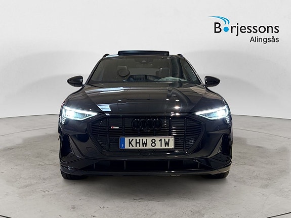 Audi e-tron Sportback 5 of 16