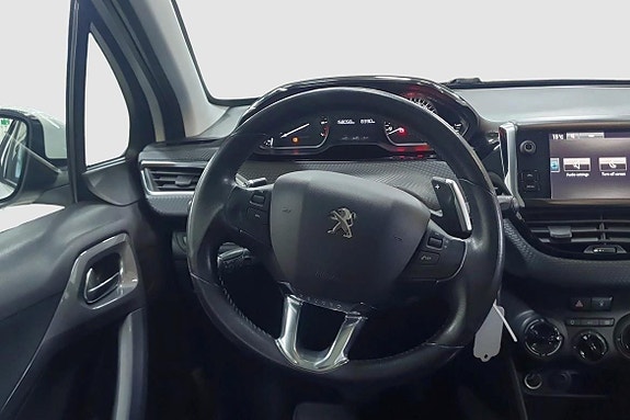 Peugeot 2008 10 of 11
