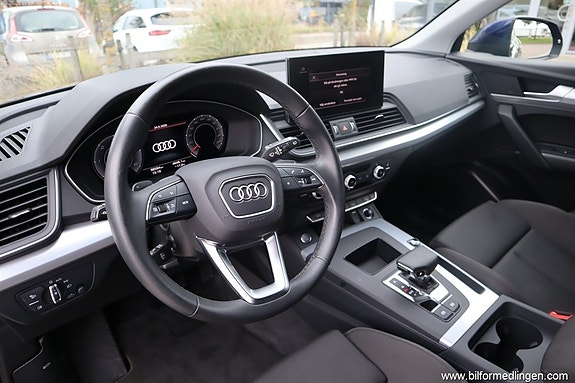 Audi Q5 12 of 19