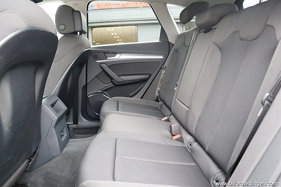 Audi Q5 9 of 19