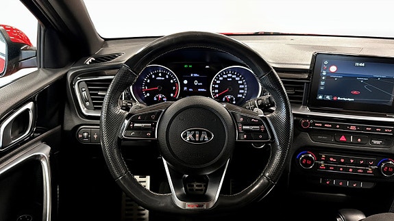 Kia Ceed 4 of 20