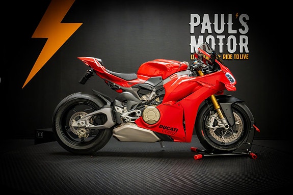Ducati Panigale V4 S DQS 2 of 21