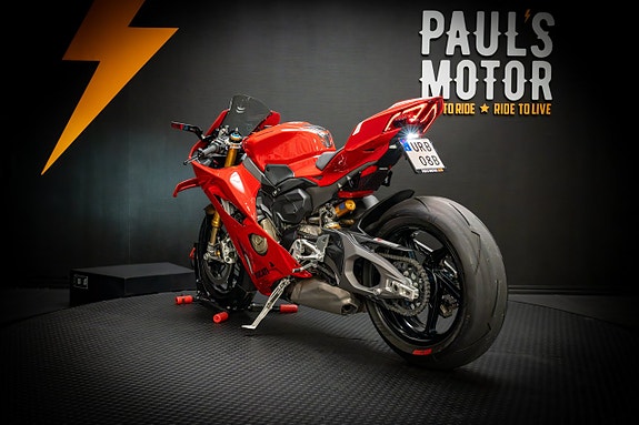 Ducati Panigale V4 S DQS 5 of 21