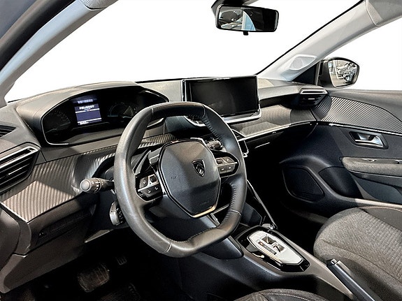 Peugeot 208 5 of 15