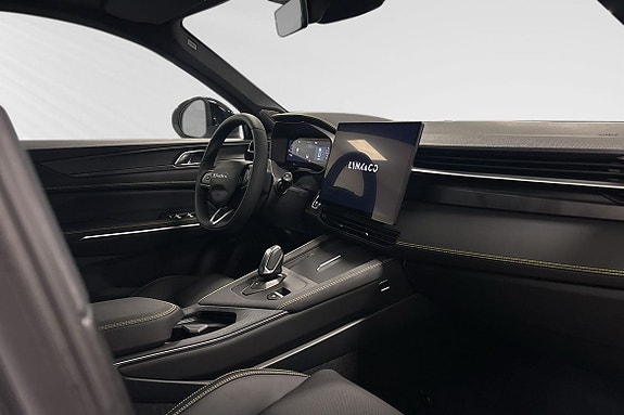 Lynk & Co 01 6 of 10