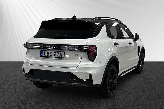 Lynk & Co 01 3 of 10