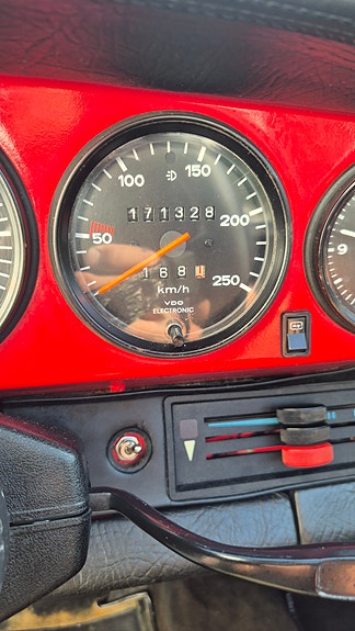 Porsche 911 6 of 6