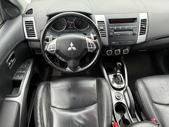 Mitsubishi Outlander 7 of 12