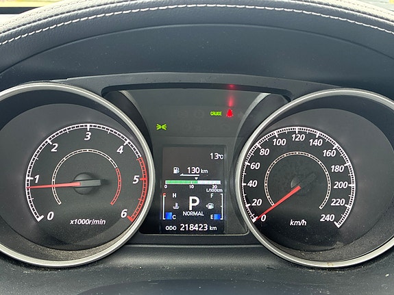 Mitsubishi Outlander 12 of 12