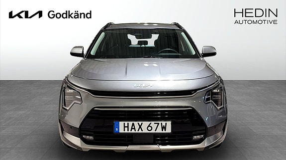 Kia Niro 2 of 13