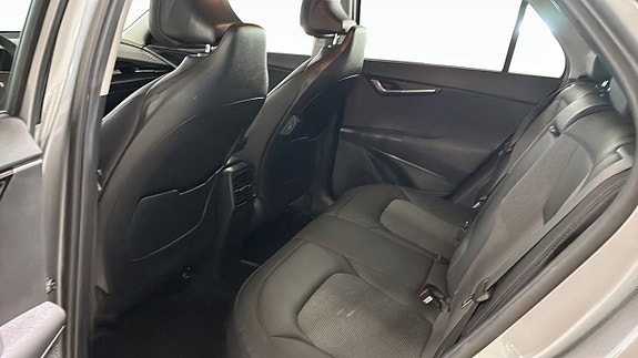Kia Niro 9 of 13