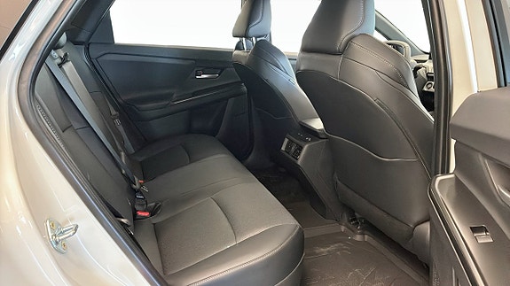 Subaru E-Outback 7 of 12