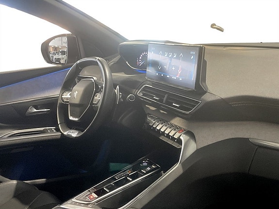 Peugeot 5008 11 of 15