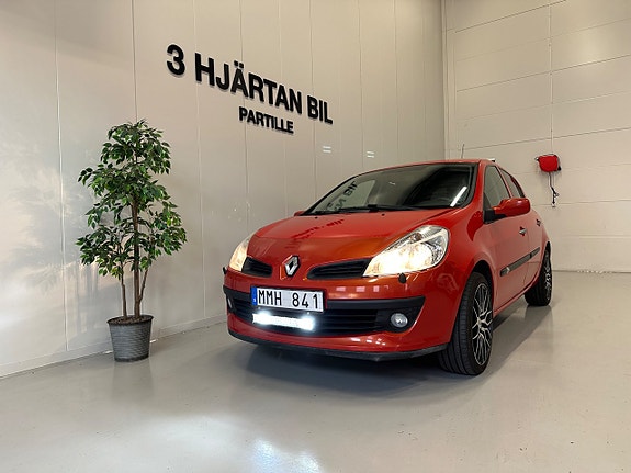 Renault Clio 9 of 20