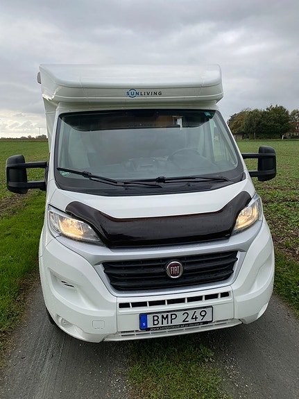 Sun Living S-Series S 75 SC HÖSTKLIPP! Queensbed/ 5 bälten/ Ugn/ Garage 27 of 28