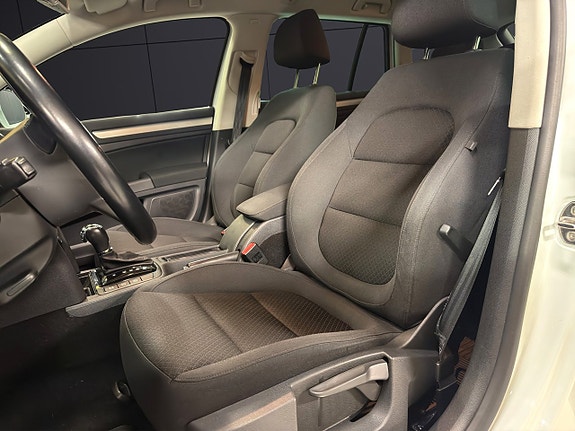 Skoda Superb 16 of 30