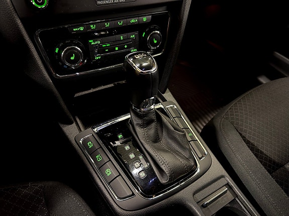 Skoda Superb 25 of 30