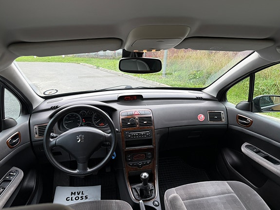 Peugeot 307 3 of 5