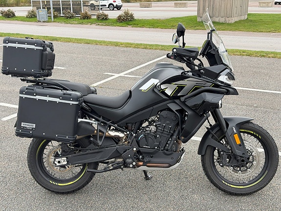CFMOTO 800 MT Explore - 2025 2 of 10