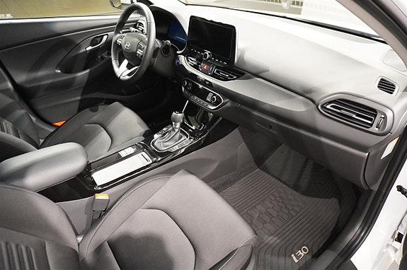 Hyundai i30 9 of 14
