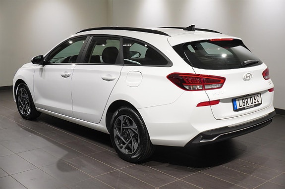 Hyundai i30 3 of 14