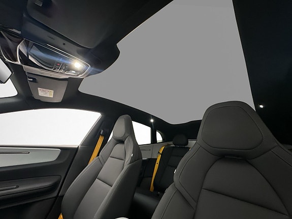 Polestar 4 11 of 30