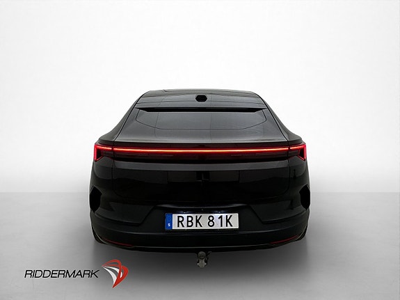 Polestar 4 8 of 30