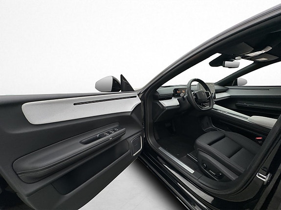 Polestar 4 9 of 30