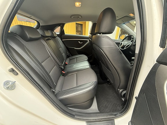 Hyundai i30 13 of 13