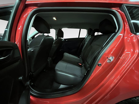 Renault Megane 9 of 10