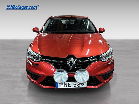 Renault Megane 2 of 10
