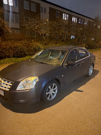 Cadillac BLS 5 of 5