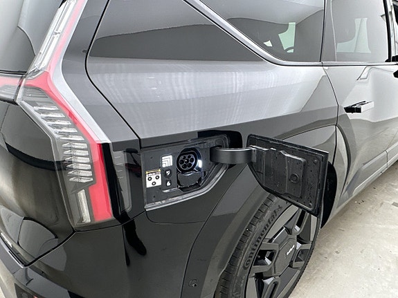 Kia EV9 11 of 30