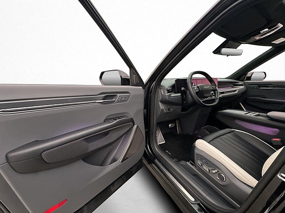Kia EV9 13 of 30