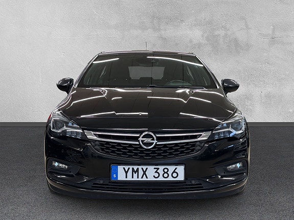 Opel Astra 8 of 23