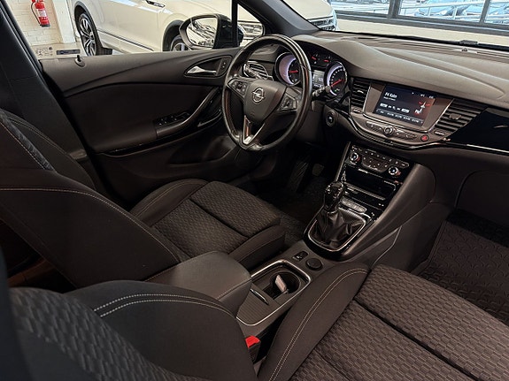 Opel Astra 16 of 23