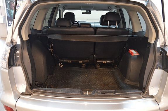 Mitsubishi Outlander 17 of 18