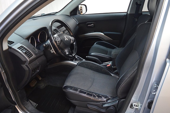 Mitsubishi Outlander 9 of 18