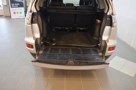 Mitsubishi Outlander 18 of 18