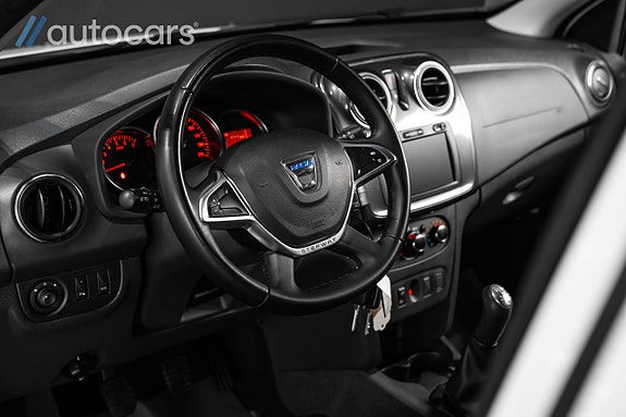 Dacia Sandero Stepway 17 of 27