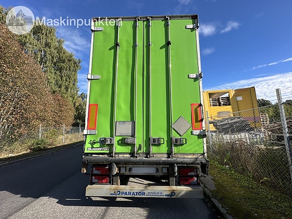 Parator CV18-18 med kyl/frys aggregat Bussbygg 4 of 27