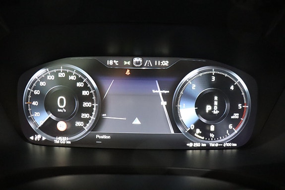 Volvo V90 Cross Country 23 of 30